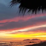 Grace Beachfront Wlora