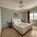 Grace Beachfront * Vlore