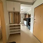Grace Beachfront Lägenhet Vlorë