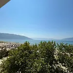 Grace Beachfront Appartement