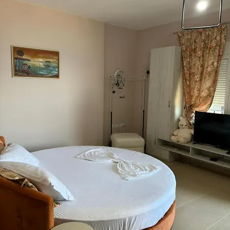 Grace Apartment *